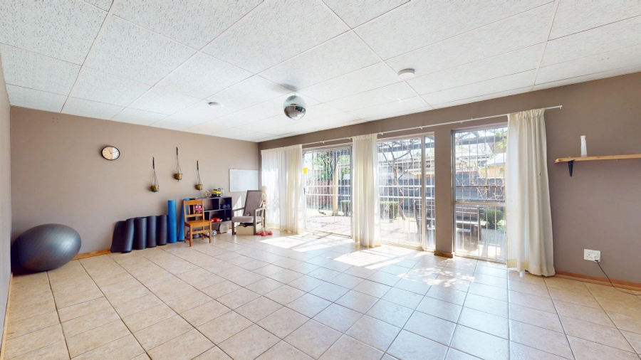 5 Bedroom Property for Sale in Potchefstroom North West